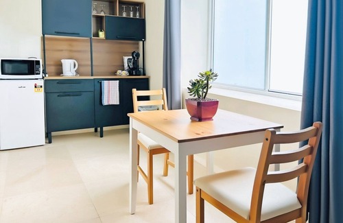 Summer Hill House | KozyGuru | Summer Hill | 1 Bed TownHouse