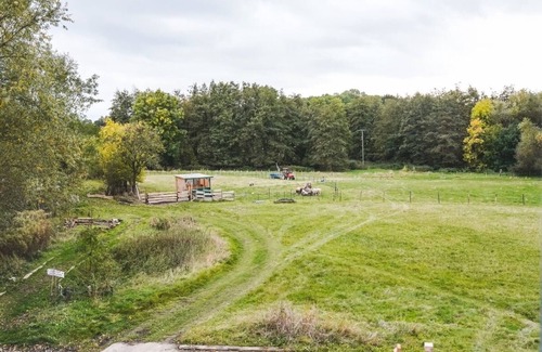 Kalkhorst Apartment | Kranich-Rental-Comfort-Private Bathroom-Countryside view
