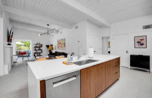 Racquet Club Estates House | Krisel Architectural Delight
