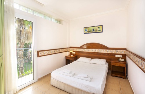 Yalı Hotel | Kriss Hotel