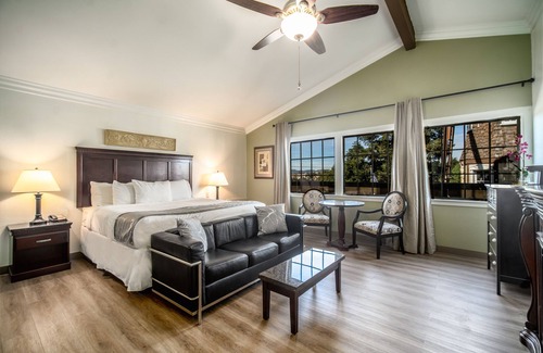 Solvang Hotel | Kronborg Inn