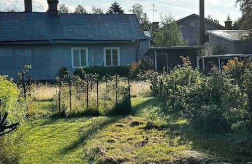 Krylbo House | Krylbo lägenhet i eget hus uthyrd lång tid