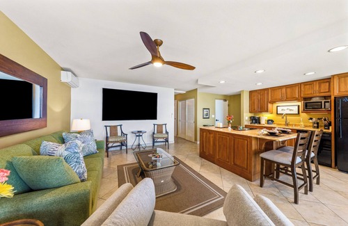Poipu Apartment | KS-212-Oceanview-Pool-Gym-Turtles-Monk Seals