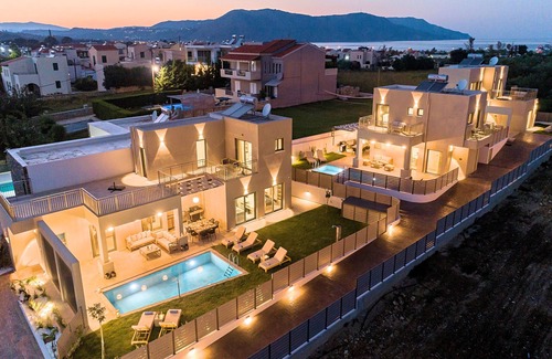 Asprouliani Villa | KS Maxima Luxury Villa Heated Pools