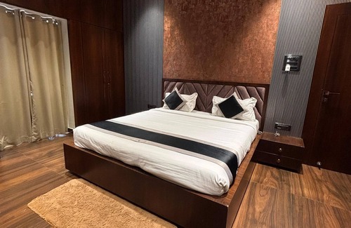 Patna Hotel | KS Square Hotel and Banquets