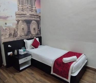 Kamalapur Resort | KSTDC Hotel Mayura Vijayanagara Hampi