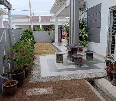 Kuantan House | Kuantan Nadira Suite Homestay