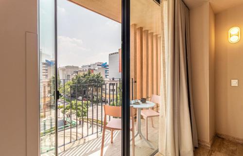 Zona Rosa Apartment | Kukun Edition Marsella Juarez