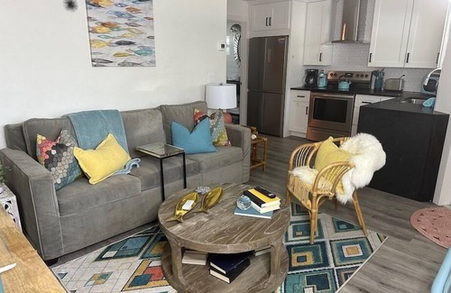 Downtown House | Kumquat @ El Tropicale Vacation Rentals Downtown Sarasota