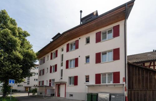 Winterthur Apartment | Kunstvolle Wohnung in der Stadt