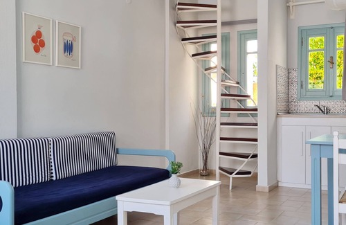 Kato Stalos Hotel | Kurmulis Studios, Maisonette with Pool View!