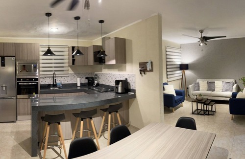 Merida Municipality House | Kuxtal Merida | near the airport and periferico (with office and video games)