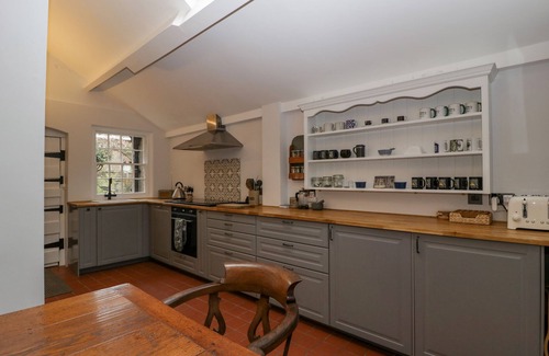 Glastonbury Cottage | Kylemore