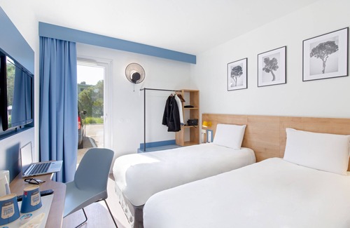 Gemenos Hotel | KYRIAD MARSEILLE EST - Aubagne Gemenos