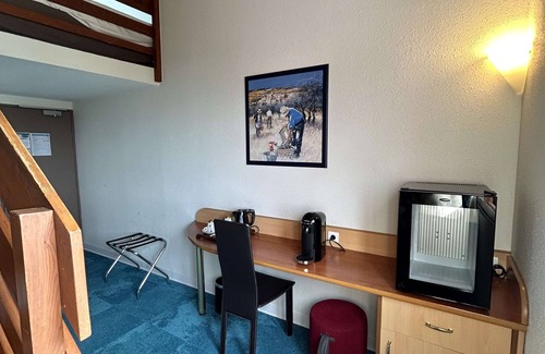 Montpellier Hotel | Kyriad Montpellier Aéroport - Parc Expo