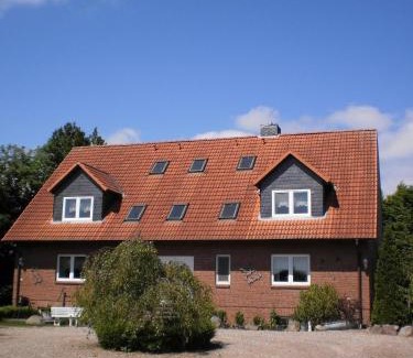 Windeby Apartment | Ländliche Ferienwohnung In Beliebtem Gästehaus