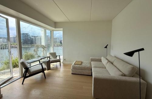Amager Apartment | Lækker lejlighed med vand udsigt på Islands brygge