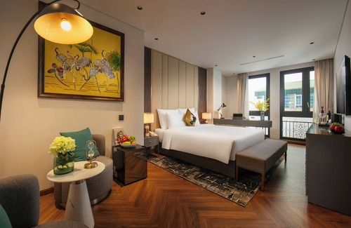 Hang Buom Hotel | Léman Old Quarter Hotel