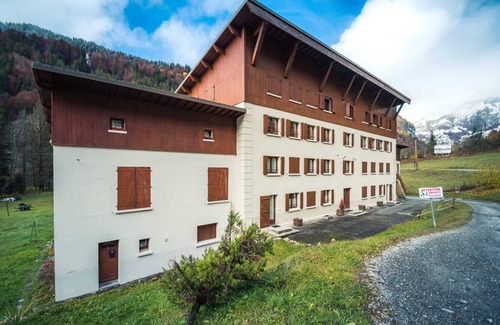 Flumet Apartment | L’Écrin du Val d'Arly - Vue montagne, parking privé