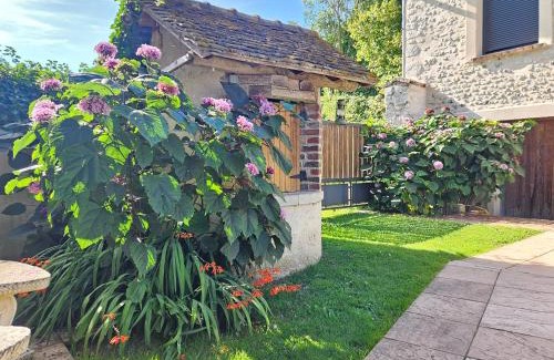 Sainte-Genevieve-les-Gasny Apartment | L'Abaca 21