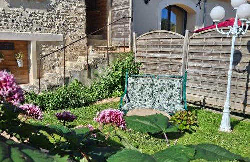 Sainte-Genevieve-les-Gasny Apartment | L'Abaca 21