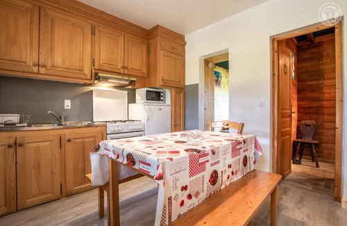 Crest-Voland House | L'ABERU - LES PISSENLITS