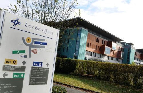 Bourg-en-Bresse Apartment | L'Aindus de Brou- parking privé- RDC