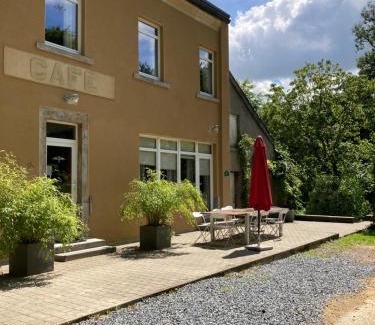 Bouillon House | L'aire des oiseaux