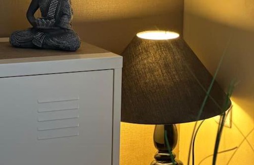 Sainte-Anne - Faubourg Noyon Apartment | L'Airzenity ~ Chill ~ Proche Gare ~ WiFi