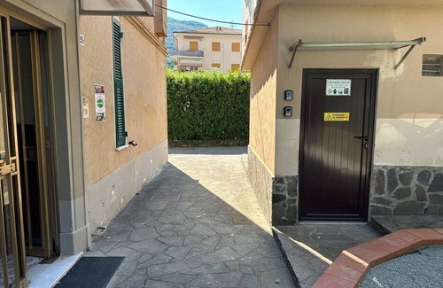 La Spezia Apartment | L'Albicocco - 15 minutes walk from the Historic Center and the Central Station