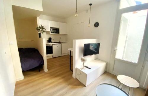 Lens Apartment | L'alcôve (Centre - Gare - Commerces)