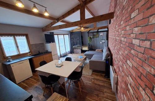 Rosny-sur-Seine House | L'Annexe- guest house avec piscine studio avec coin chambre