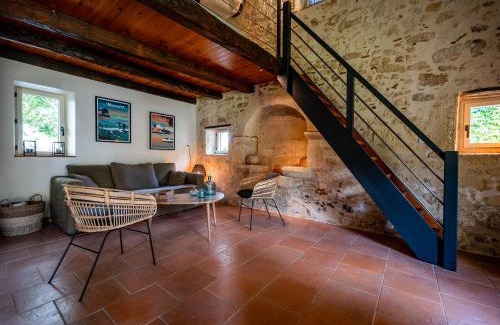 Civrac-sur-Dordogne House | L'Annexe Mauvilla