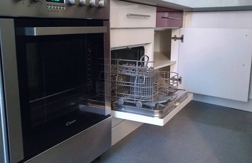 Millau Apartment | L'appart Millau - City Centre - Holiday Apartment with Wi-Fi and Free Parking