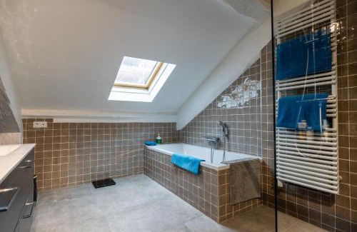 Saint-Merri Apartment | L'appartement du Cirque