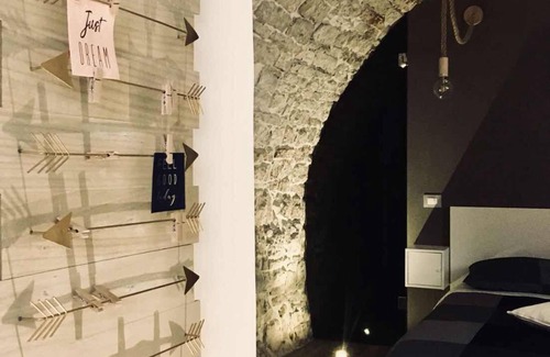 Casamassima House | L'ArChasetta Historic Apartments