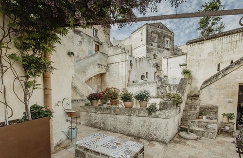 Sasso Caveoso Bed & Breakfast | L'Arturo B&B