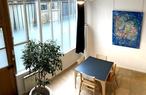 Quartier Sainte-Marguerite Apartment | L'Atelier d'artiste