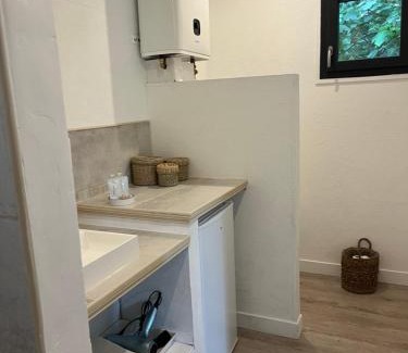 Le Thor Bed & Breakfast | L'atelier des Coudelières