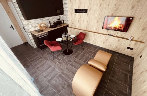 Gare-Jouvenet Apartment | L'Atelier des Rêves - spa apartment Rouen