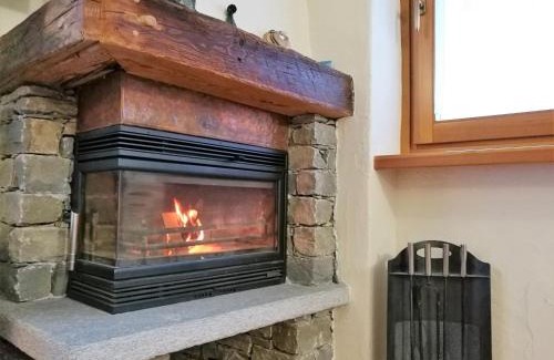 Derby-villaret Apartment | L'Atelier du Temps - Stone House