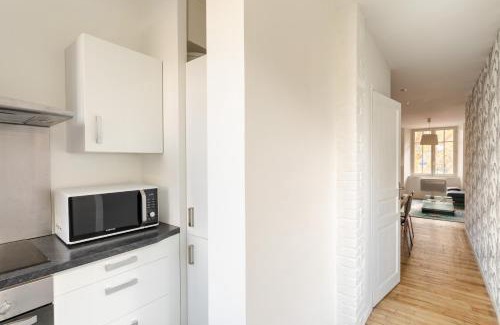 Bourg-l'Eveque Apartment | L'ECRIVAIN by Cocoonr