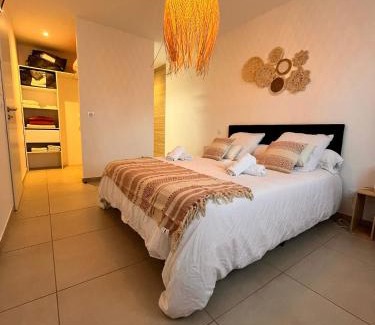 Thuir Villa | L'Eden des Aspres Villa neuve plain pied T4 avec Jardin, terrasse, BBQ & Wifi