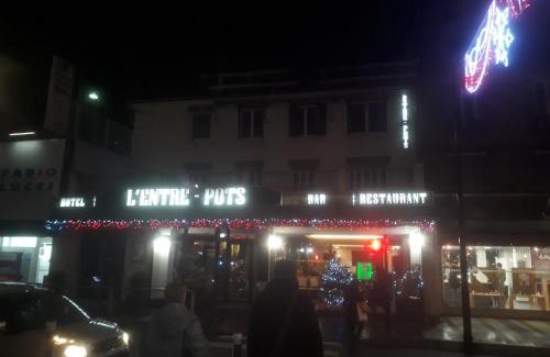 Sartrouville Hotel | L'ENTRE-POTS