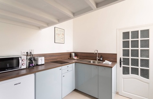 Intra Muros Apartment | L'Epervier - 200m de la plage
