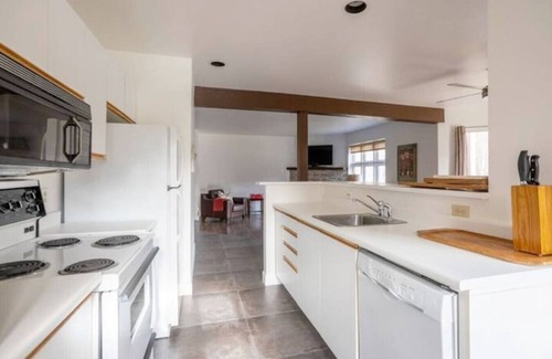 Mont-Tremblant Condo | L'Erabliere Retreat in the heart of Old Village