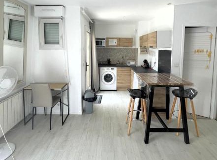 Les Perroquets Apartment | L ESCALE entre DISNEY et PARIS