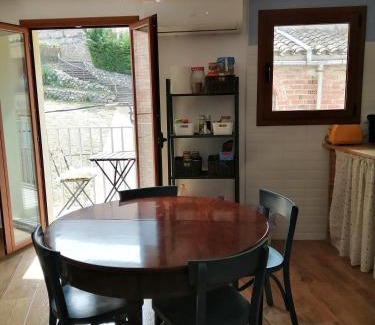 Ulldemolins Apartment | L'Escambell Grau Del Llop