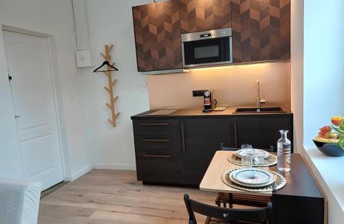 Sainte-Anne - Faubourg Noyon Apartment | L'escapade - 1 lit et 1 couchage d'appoint - Proche centre ville