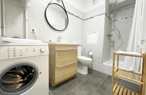 Mainvilliers Apartment | L'Estival - Free parking